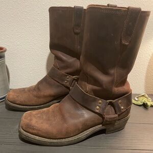 Dingo; men’s leather boots size 10